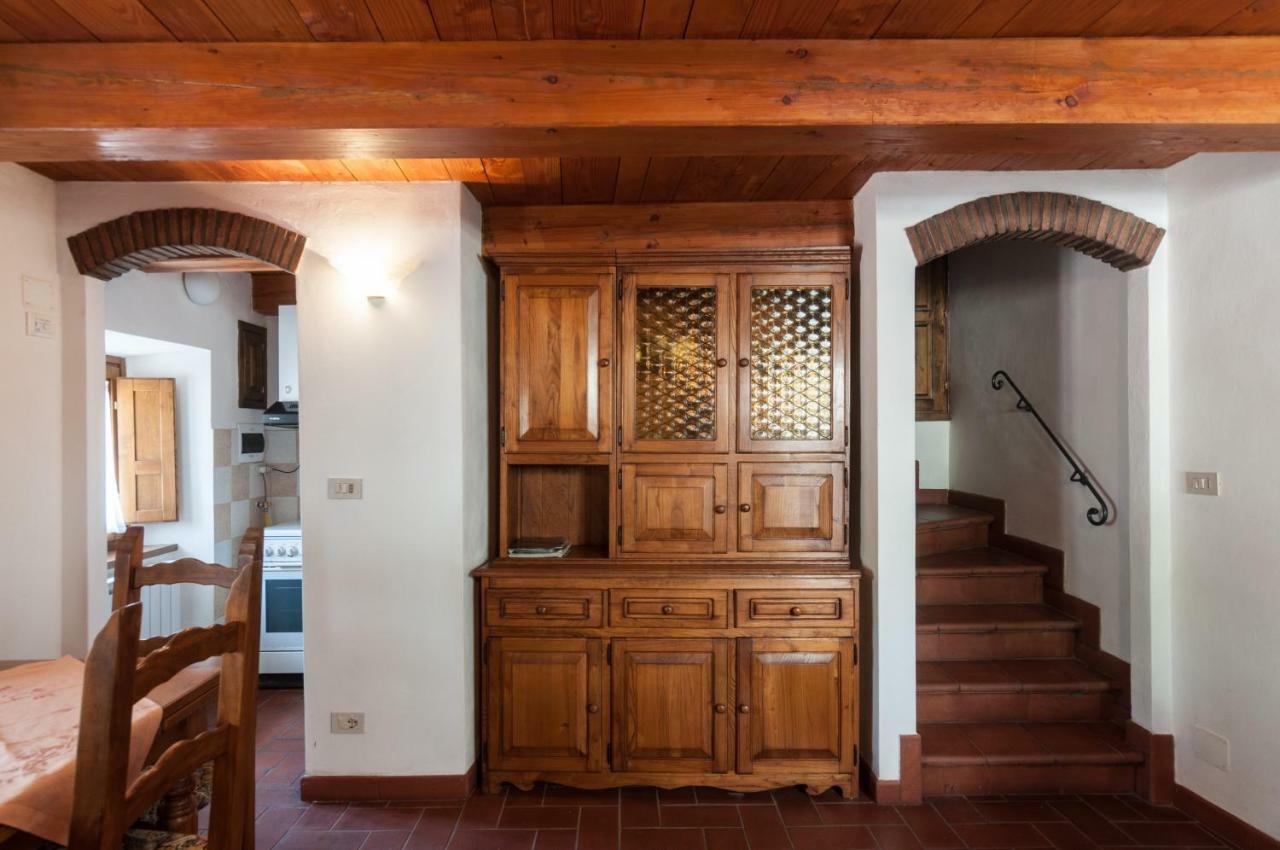Vezzano Apartment *